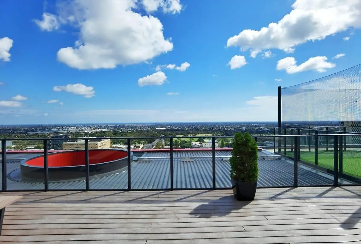 Walk To Central Market Parking Gym&Pool City View Adelaide Apartment