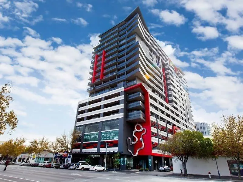 Apartment Walk To Central Market Parking Gym&Pool City View Adelaide Australien